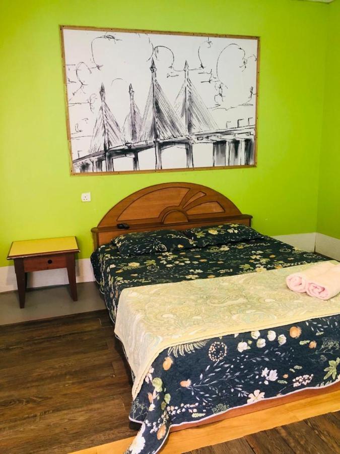 Wan'S Roomstay Langkawi Pantai Cenang  Dış mekan fotoğraf
